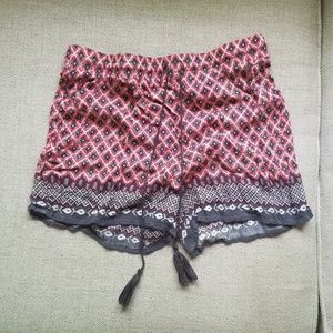 Patterned Paper Bag Shorts Women's Medium Cato